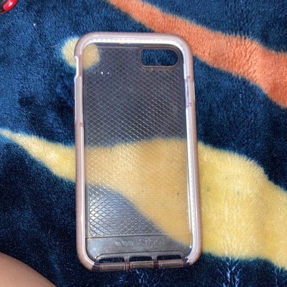 Pink iPhone case - Picture 3 of 3